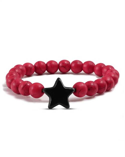 Rødt perlearmbånd med stjerne